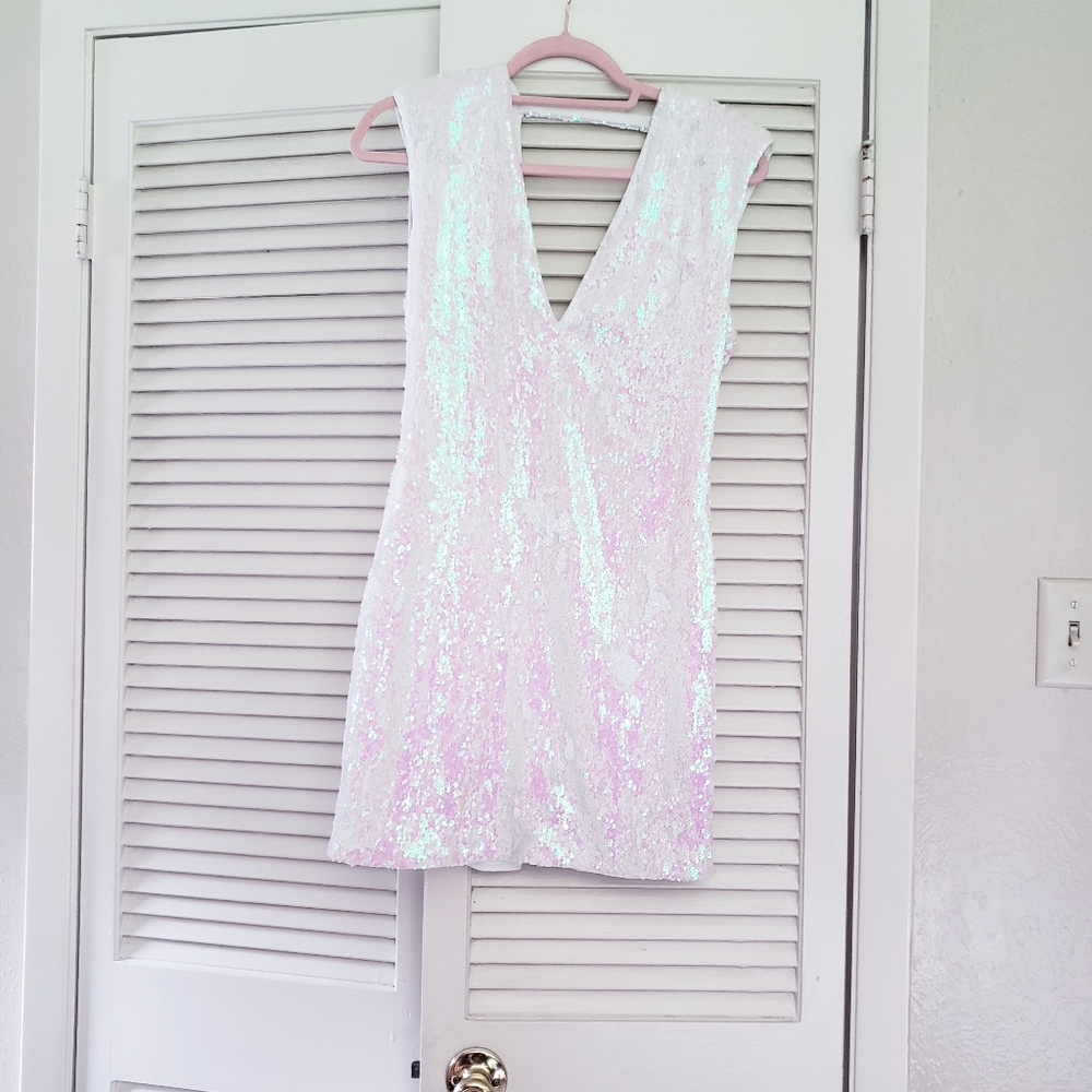 Forever 21 Sequin Plunge mini dress L N veck